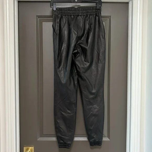 SPANX black faux leather shaping jogger S - Picture 3 of 7